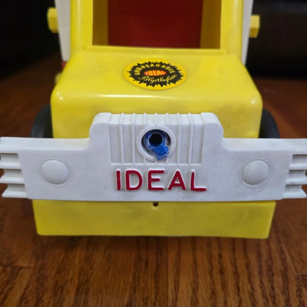 Vintage Ideal Fix-It Carry-All Truck‎ Yellow Red Polyethylene Toy 1950s 1960s